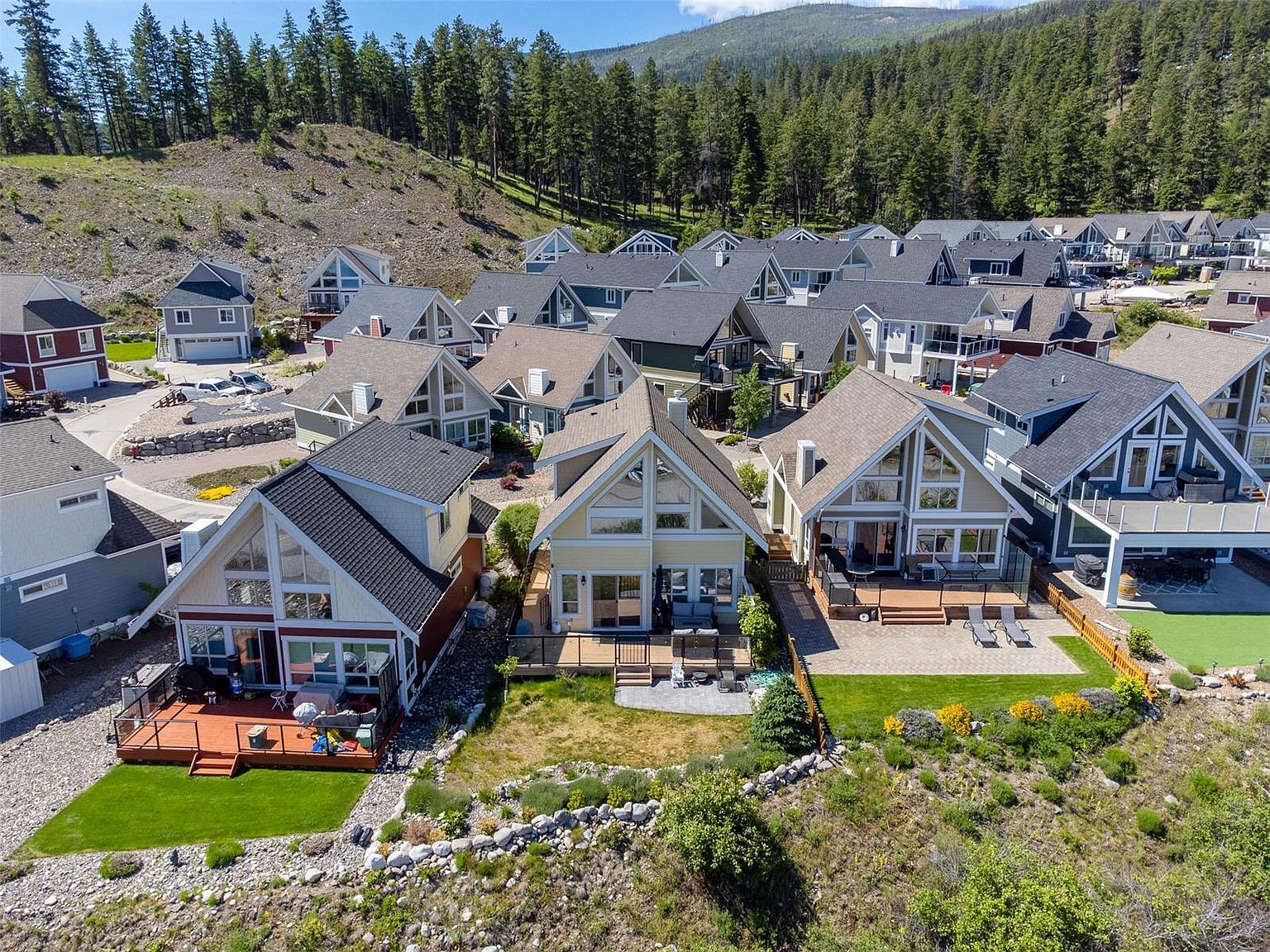 6716 Marbella Loop, Kelowna, BC V1Z 3R8 Zillow