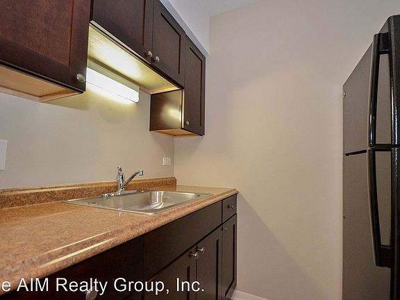 2nd image of 339 N Yale Ave #G