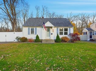 180 Wolcott Ave, West Springfield, MA 01089