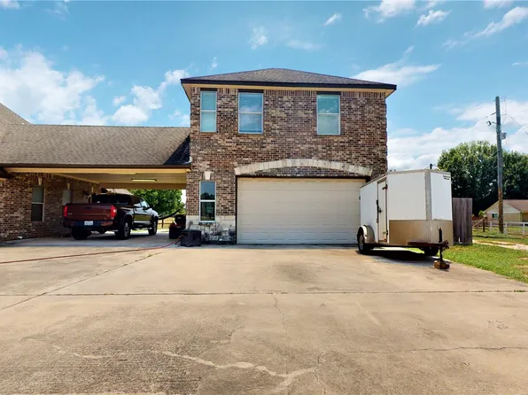 10602 W Hidden Lake Ln, Richmond, TX 77406