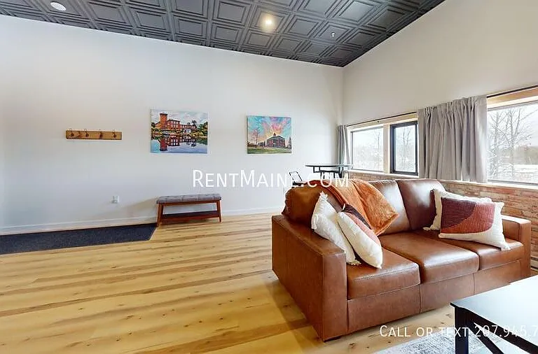 113 N Lancey St #205 — Photo 3