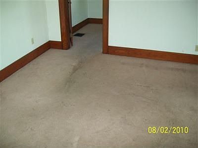 2nd image of 2620 Fairport Ave