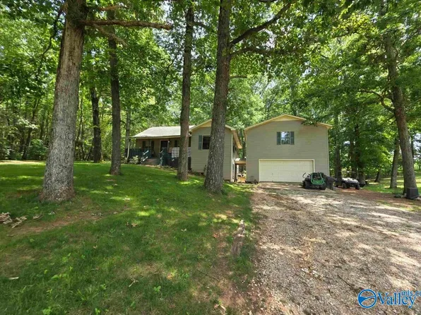 2845 E Upper River Rd, Somerville, AL 35670