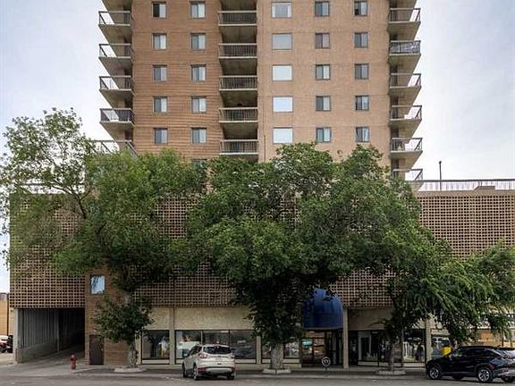 3rd image of 515 SE 6th St S #407