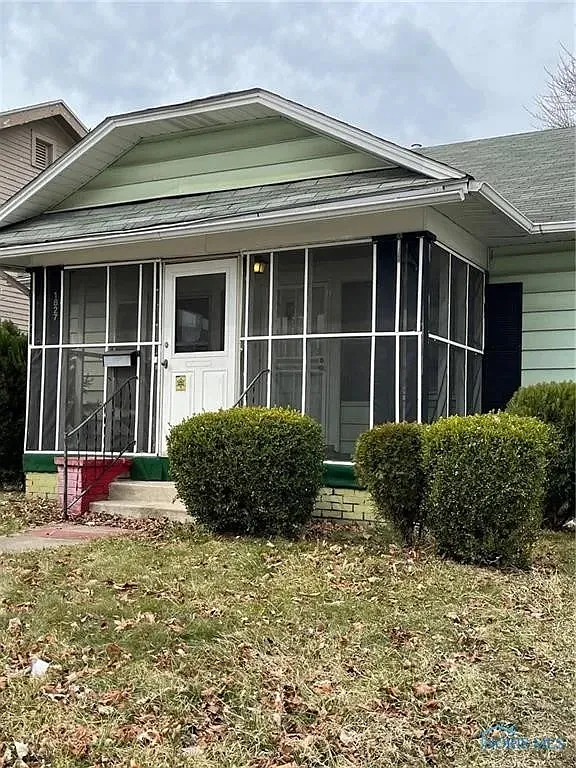 jpg - 1827 Evansdale Ave