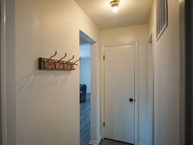 6646 26th St #2R — Photo 14