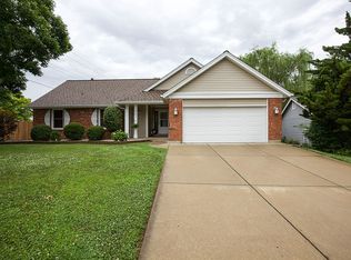 2901 Westborough Dr, Saint Charles, MO