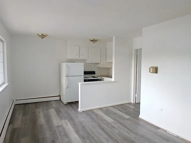 258 Saybrook Rd #4 — Photo 10