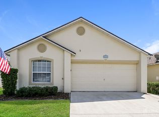 8377 W Oak Crossing Dr, Jacksonville, FL 32244