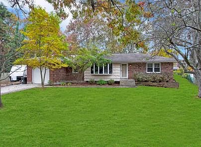 1st image of 33 Lolly Ln