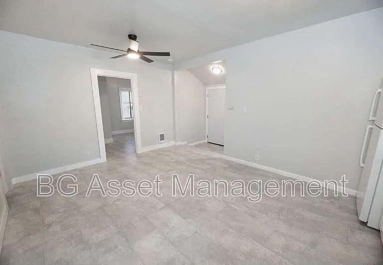 2803 Sabral Cir #A — Photo 6