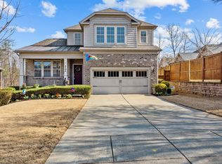 6104 Blakeman Ln, Raleigh, NC 27617