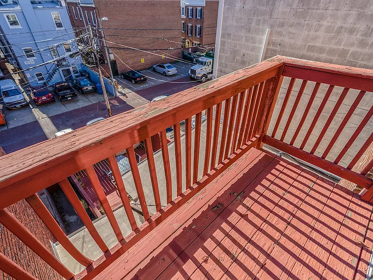 1820 Calvert St NW — Photo 56