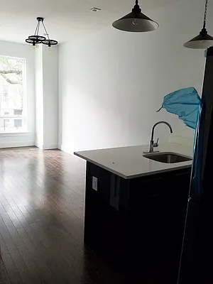 Rented by EXR | media 8