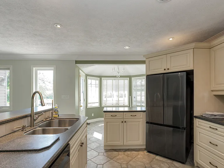 1563 Side Road 15 #UL-15/16 — Photo 4
