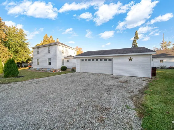 617 Oak St, Hudson, MI 49247
