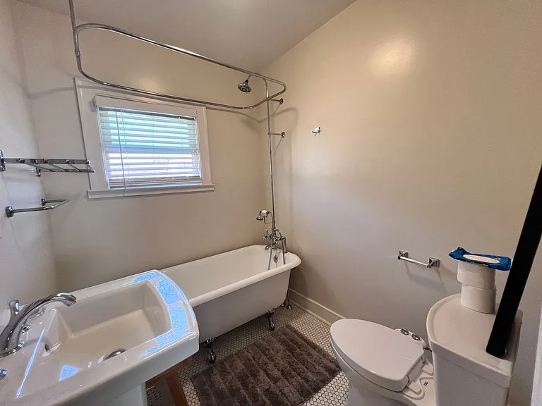 2355 Cherry St — Photo 20