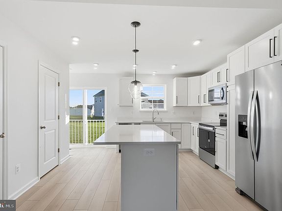 3rd image of Leader Rd Homesite 426