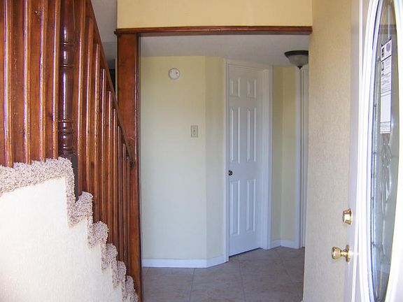 5th image of 5426 Nicole Ct