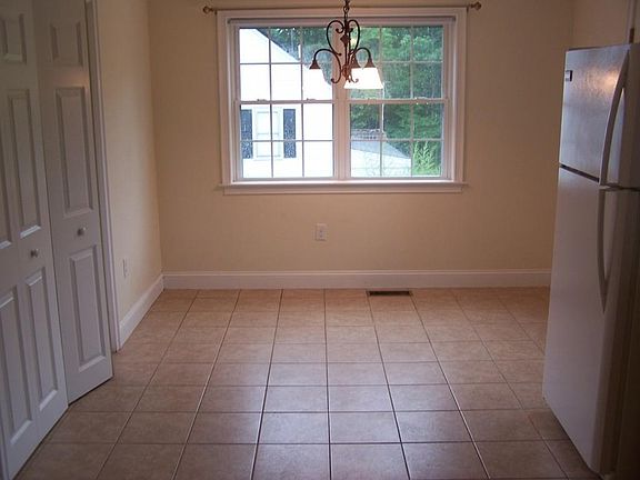 5th image of 85 Plymouth St #2