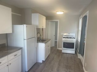 220 Hamilton St #1F, Cambridge, MA 02139