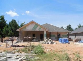 1607 Birch Ln, Kilgore, TX 75662