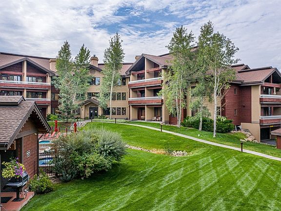 4th image of 2920 Village Drive UNIT 2205