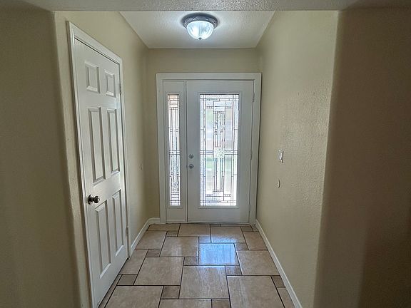 5th image of 3409 N 88th Dr