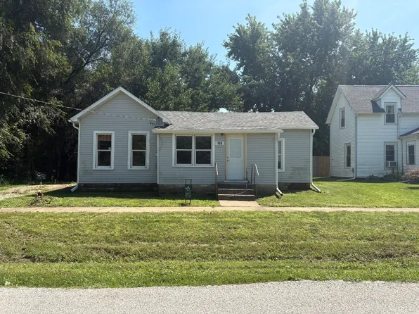 150 E Chestnut St, Roseville, IL 61473