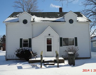 1st image of 104 N Garfield St