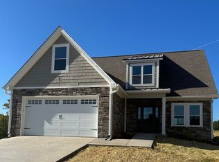 2212 Cristopher Ct, Morristown, TN 37814