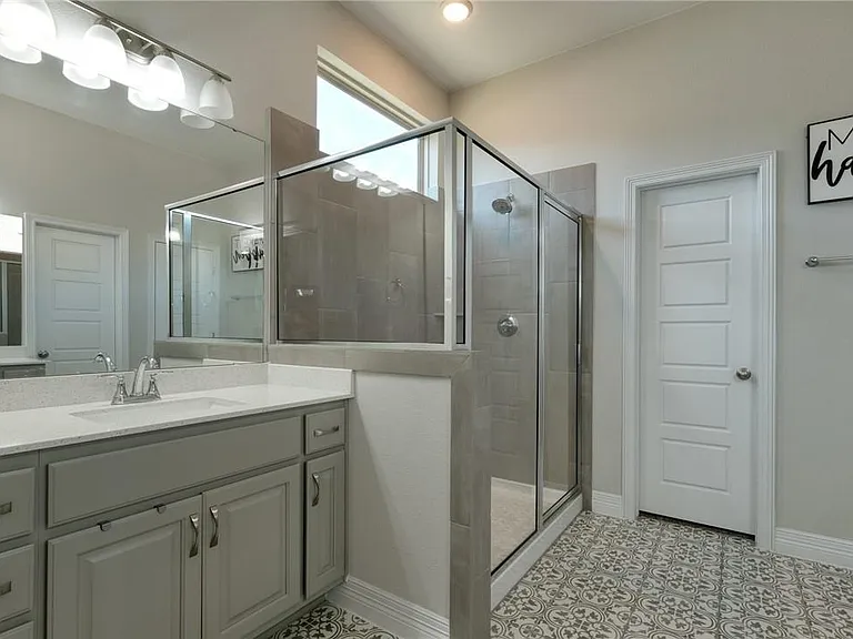 229 Bonnet Blvd — Photo 10