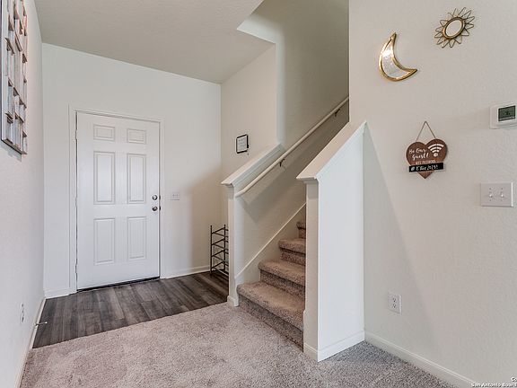 2nd image of 5230 Hickory Pl