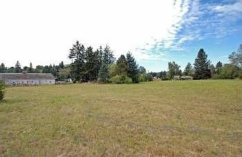 5th image of 1003 25th St SE