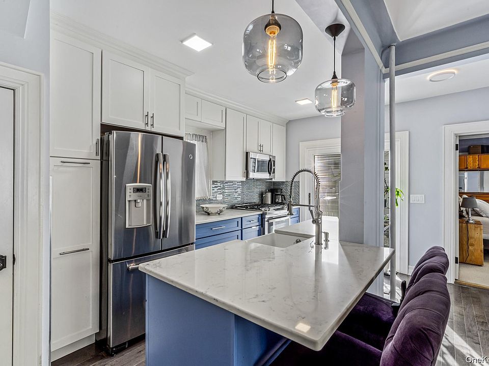 1st image of 171-06 Bagley Avenue