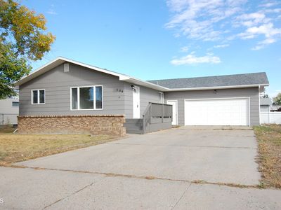 306 12th Ave SW, Sidney, MT, 59270