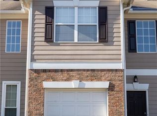 117 Oak Green Dr, Lawrenceville, GA