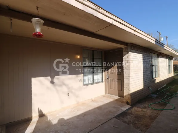 5422 34th St APT A, Lubbock, TX 79407