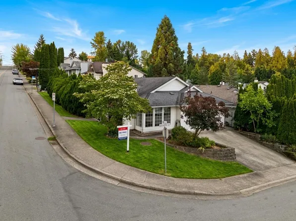11638 225th St, Maple Ridge, BC V2X 6E4