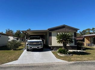 701 Magnolia St, Wildwood, FL 34785