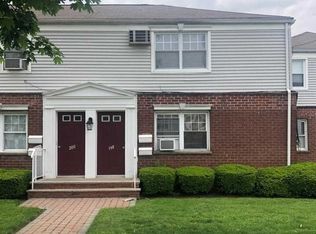 198 Darwin Ave #B, Rutherford, NJ 07070