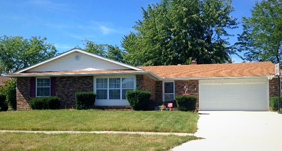 2nd image of 517 Sunnymeade Ln