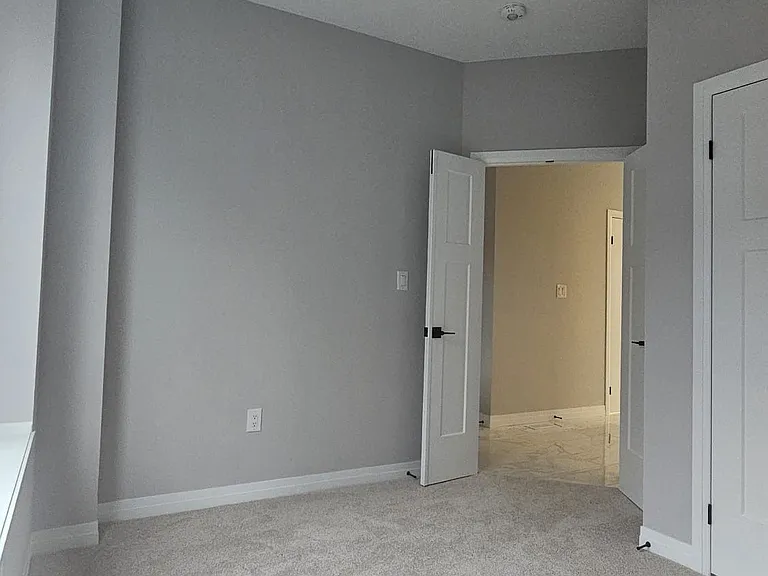 264 Blair Rd W #10 — Photo 22