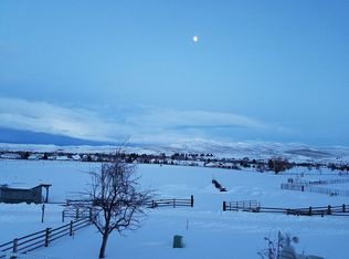 13594 Willow Creek Ln, Haines, OR 97833