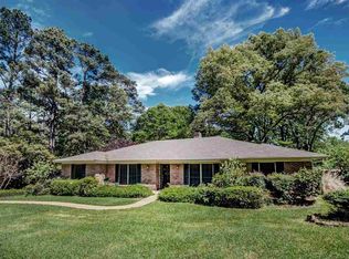 6168 Waverly Dr, Jackson, MS 39206