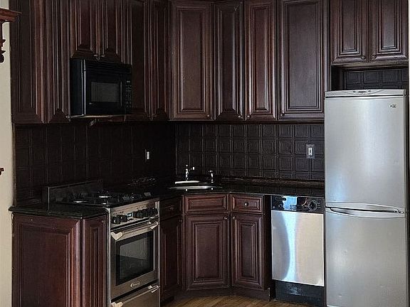 4th image of 235 W 137th St APT 1F