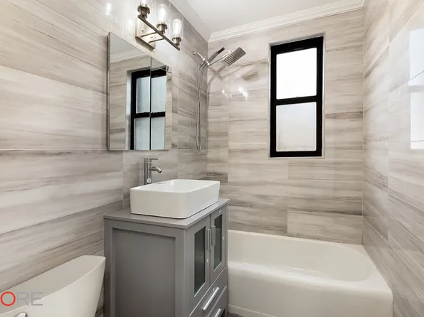 241 East 76th Street image 5 of 6