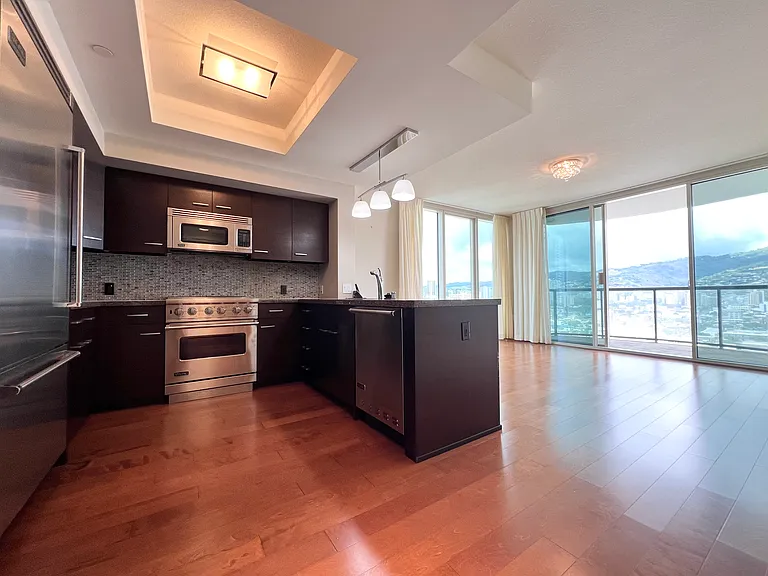 1837 Kalakaua Ave #1911 — Photo 1