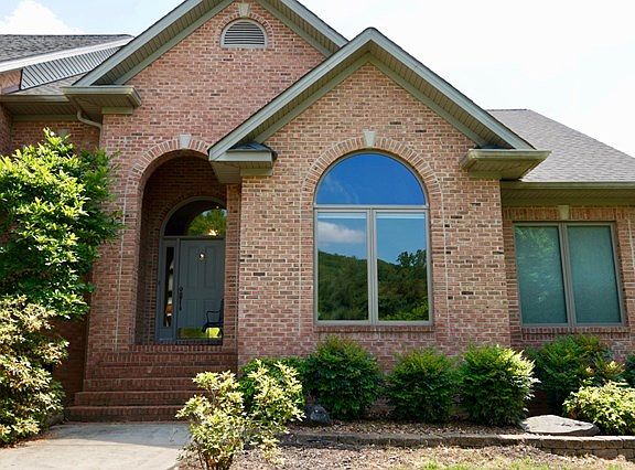 5th image of 4405 Plantation Dr