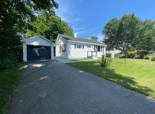 3 Arey Ave, Camden, ME 04843